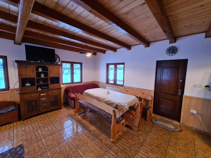 Bedroom 3, Szekelyvarsagi Fenyves Kucko, Varsag