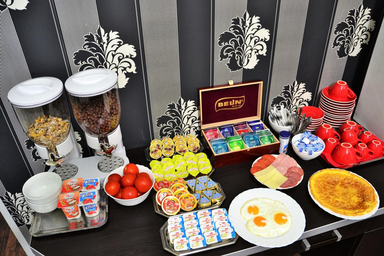 Food & Drinks 4, Pensiunea Alexander, Arad