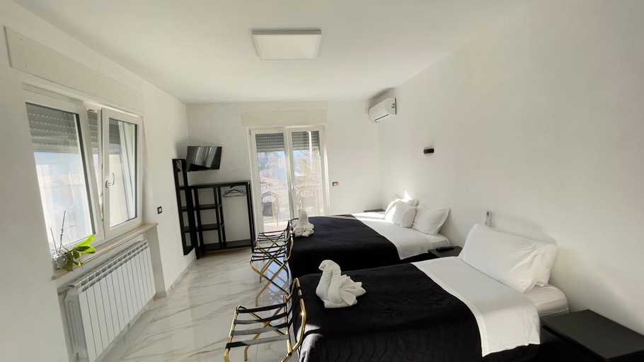 Bedroom 2, BeB VillaReal, Potenza