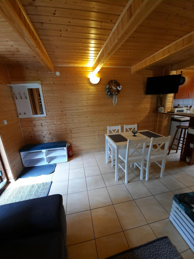 2, DOMKI RODIS, Lesko