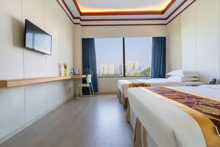 Bedroom 5, Pingguo International Hotel, Baise