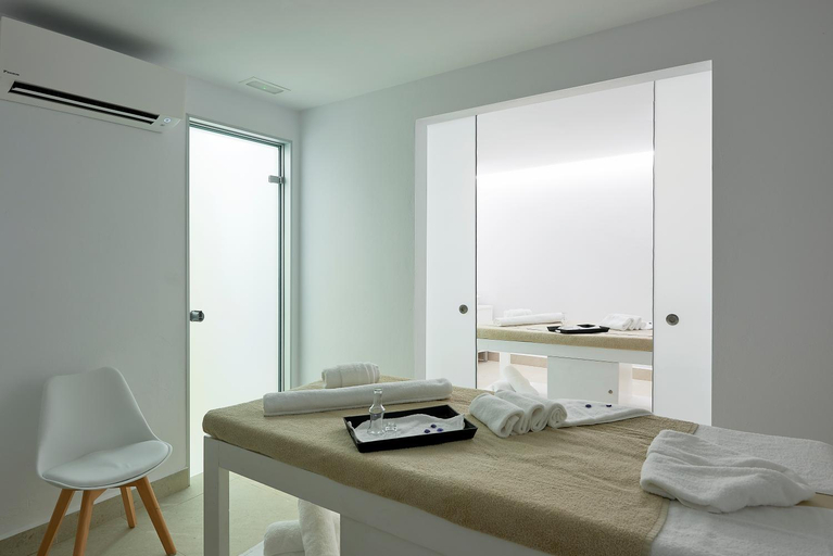 Bedroom 3, Pepper Sea Club Hotel, Crete