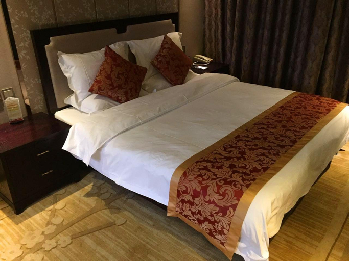Bedroom 2, Longzhong Hotel, Beijing