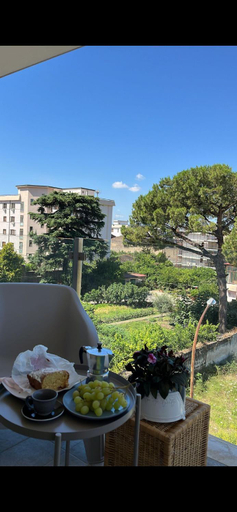 Others 4, Thesan B&B, Caserta