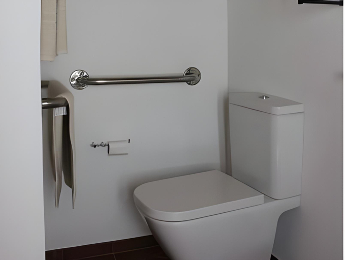 Bathroom 4, Estalagem de Marvao, Marvão