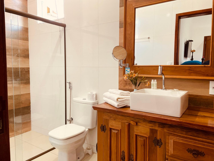 Bathroom 3, Pouso das Flores - Proximo a Maria Fumaca, Tiradentes