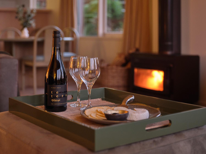 Food & Drinks 5, The Retreat, Taupo