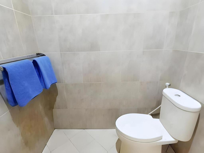 Bathroom 3, Khalista Purwakarta, Purwakarta