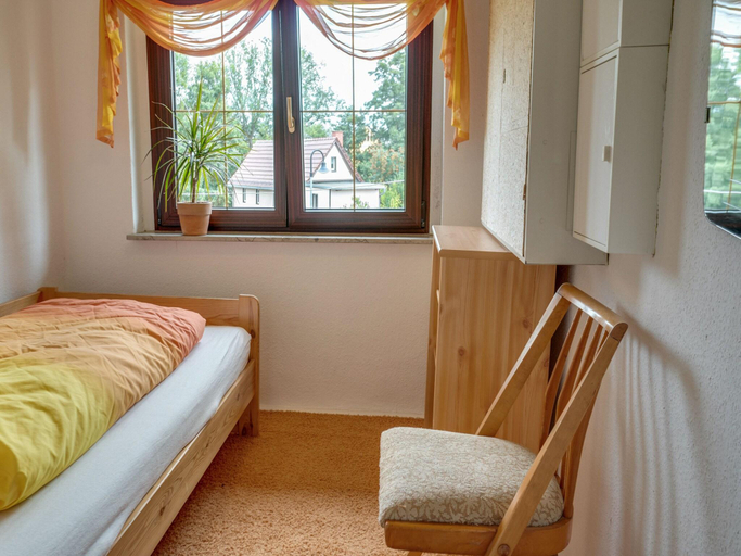 Bedroom 2, Ferienwohnung in Braunichswalde, Greiz
