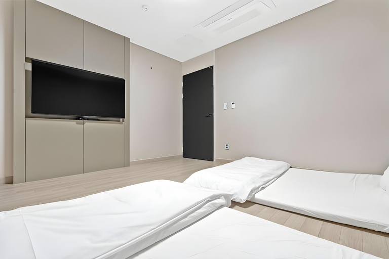 Bedroom 2, Pohang A1Hotel Haedo, Pohang