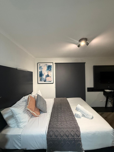 Bedroom 2, Bankstown Motel 10, Sydney