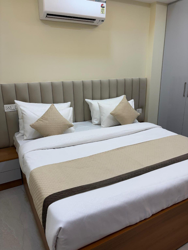 Bedroom 2, Akshay Premium 1 BHK Suites Near Artemis Hospital, Gurgaon
