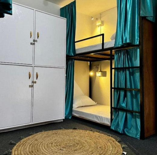 Bedroom 2, Hostelgia, Kullu
