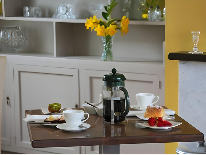 Others 3, Lios Na Manach ECO B&B