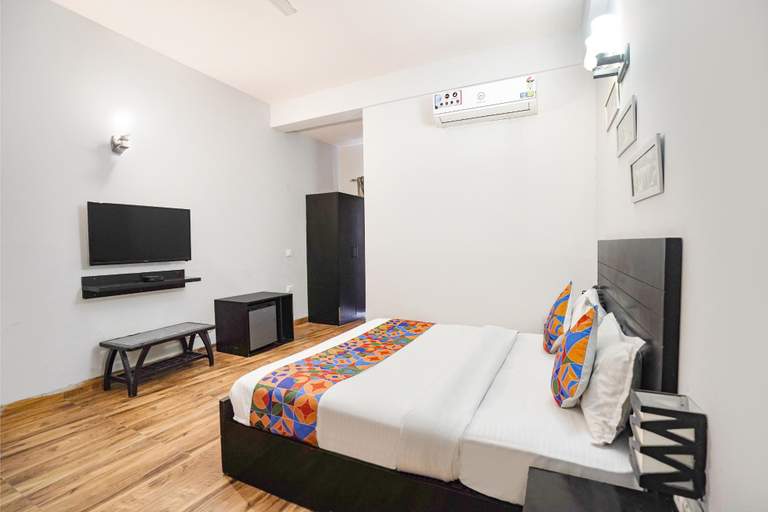 Bedroom 3, OnlyStay Vrij Stay Suite, Mathura