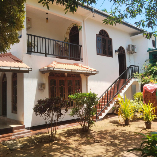 Others 5, Tharul Home, Bentota