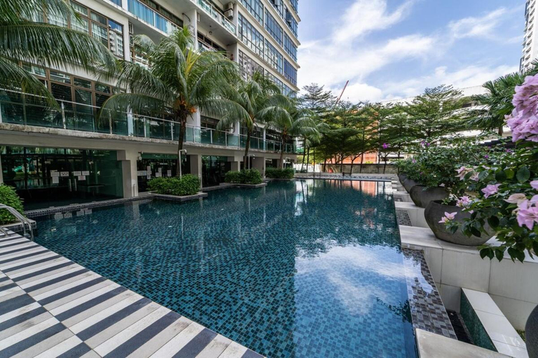 Sport & Beauty 2, A03 Palazio Apartment Studio 2 pax Mount Austin, Johor Bahru