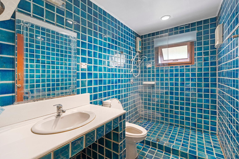 Bathroom, Chill Inn Lipa Noi Hostel and Beach Cafe, Ko Samui
