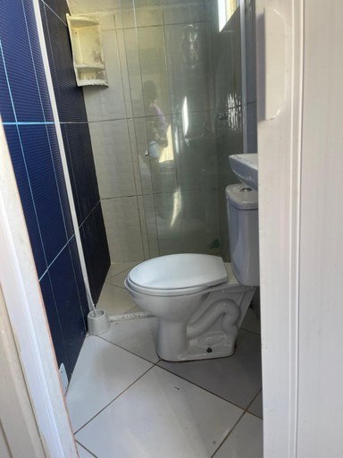 Bathroom, Hostel casa amarela, Armação dos Búzios