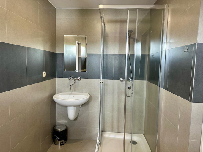 Bathroom 3, Zajazd KAMA KOWALSKI, Lipno