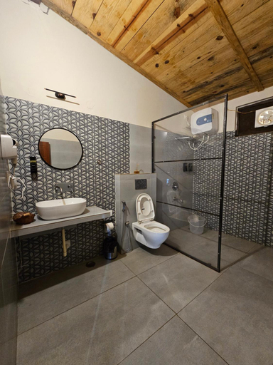 Bathroom 4, Ilika Resort, Garhwal