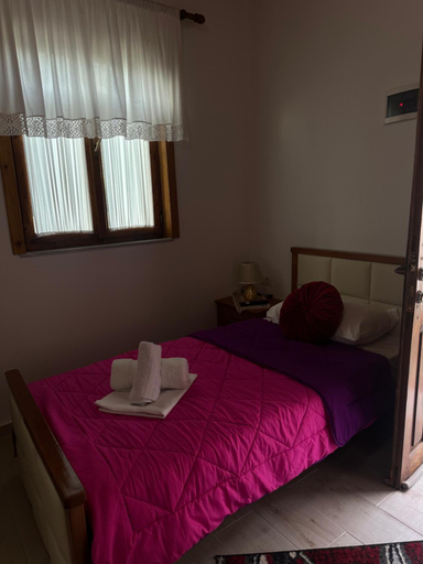 Bedroom 2, Murgana Guesthouse, Gjirokastrës