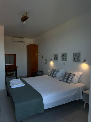 Bedroom 4, IL PONTE room4, South Aegean