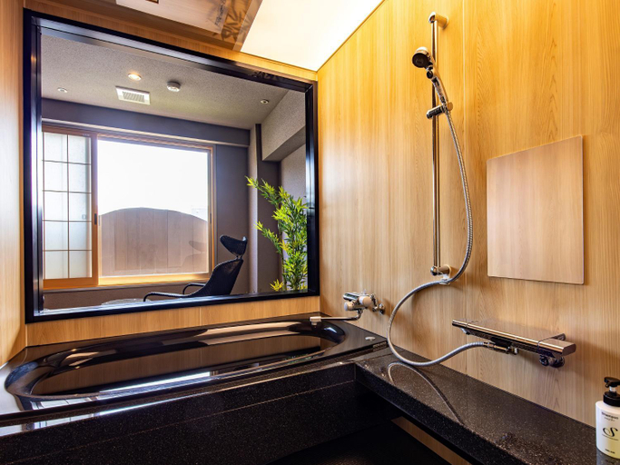 Bathroom 4, Ito Kowakien Hotel, Itō
