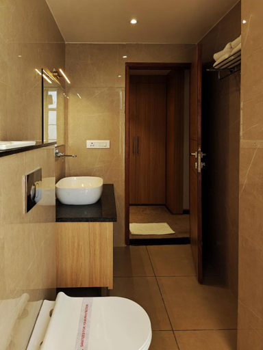 Bathroom 3, Hotel Alwar Royals, Alwar