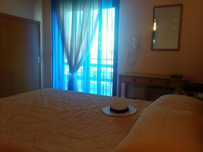 Bedroom 2, Atlantis Hotel, Ionian Islands