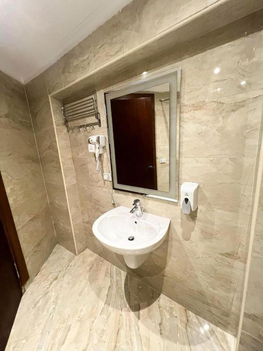 Shower 4, EL Aida Pyramids View, Al-Ahram