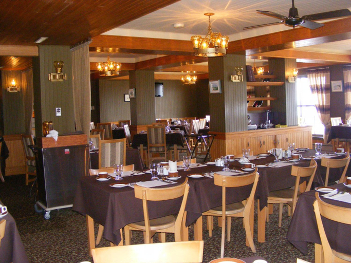 Food & Drinks 5, Hotel Motel Bon Accueil, La Haute-Gaspésie