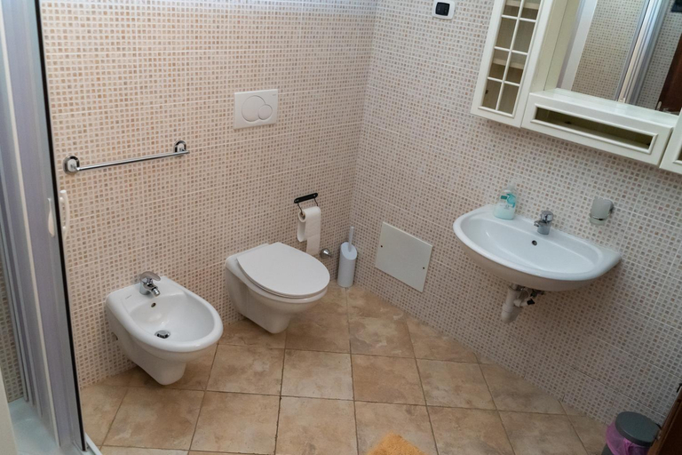 Bathroom 3, Agriturismo Biologico Sant'Andrea, Taranto