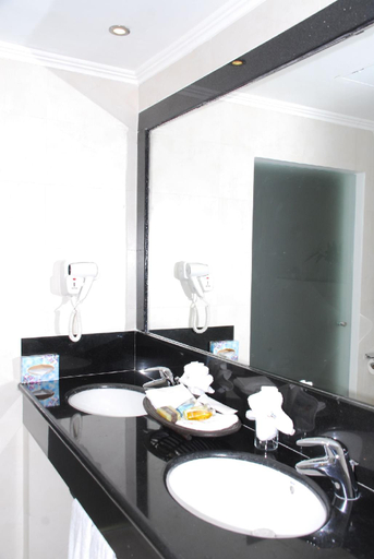 Bathroom 5, 254 Ole-Sereni, Langata