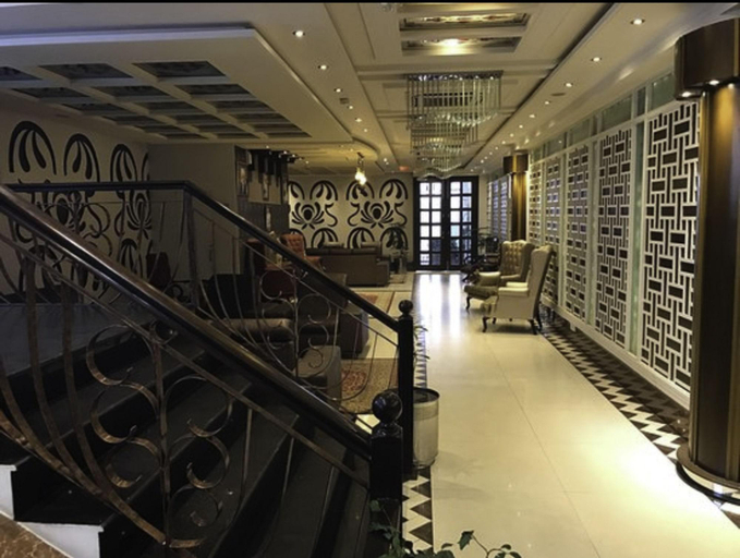 Public Area 3, Hotel the Jeevens, Gujranwala