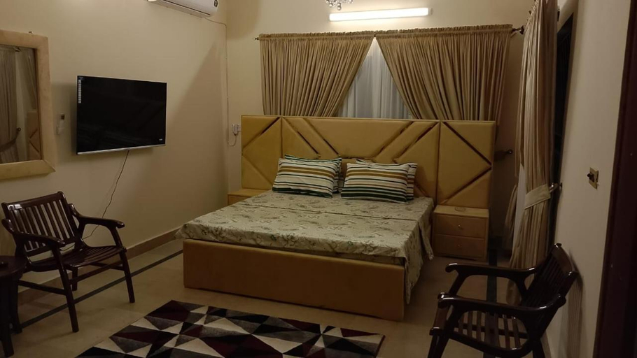 Bedroom 5, Royal one cottage, Islamabad