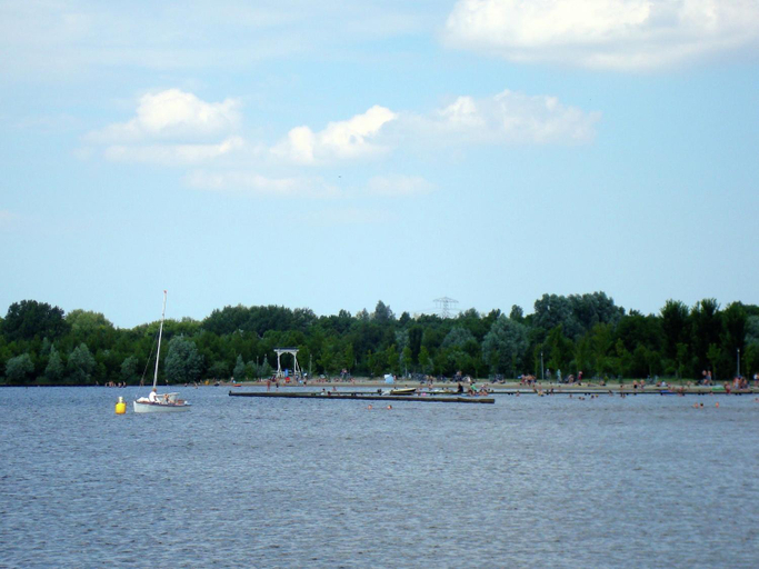 Others 5, Holiday Home in Steendam by Schild Lake, Slochteren