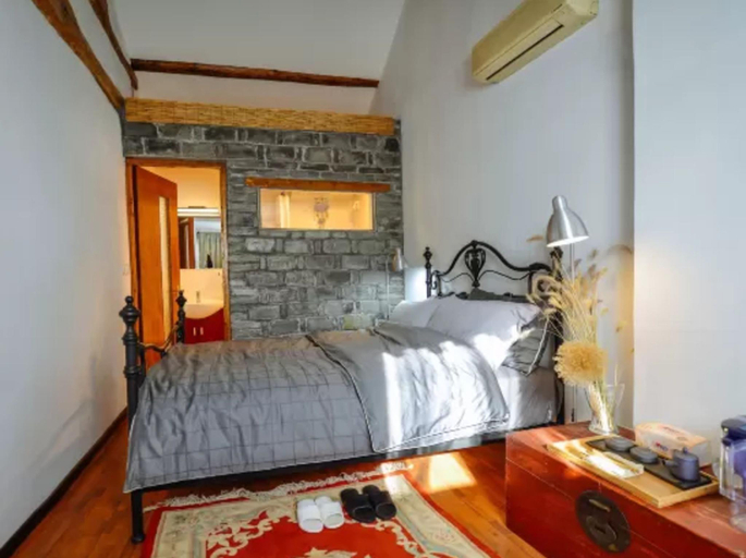 Bedroom 2, Fuxishan East Inn, Beijing