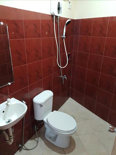 Bathroom 5, City Corner Hotel, Legazpi City