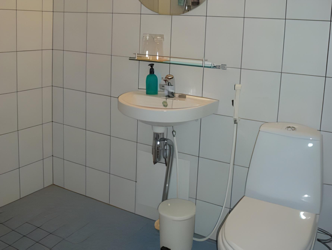 Bathroom 3, Cronin's Guesthouse Bed & Breakfast, Päijänne Tavastia