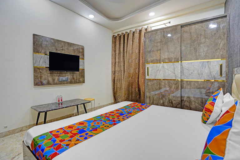 Bedroom 4, Via Shubh Palace, Mathura