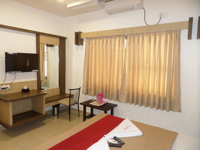 Bedroom 3, Hotel Sai ba, Ahmadnagar