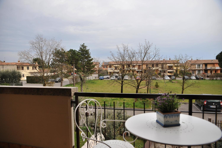 Others 3, Casa Giuli, Brescia