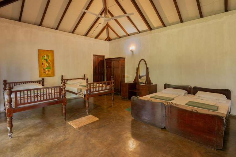 Bedroom 4, Wild Escape, Buttala