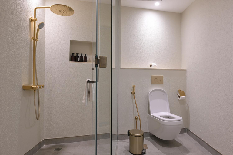 Bathroom 3, Al Rayaheen Retreat