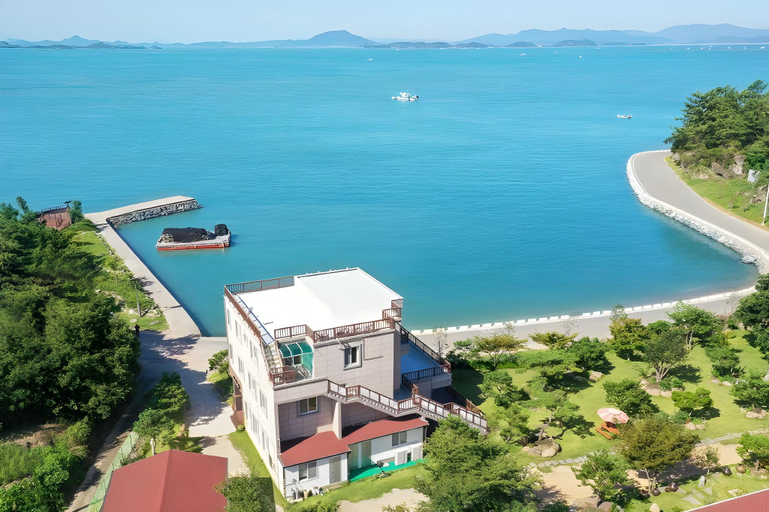 Others 5, Yeosu Haein Pension, Yeosu
