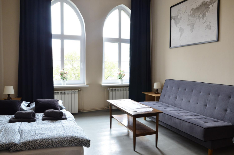 Others 5, Rooms Close to Everywhere I, Gdańsk City