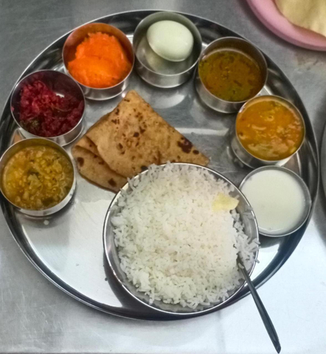 Food & Drinks, GIRI NANDHANA RESIDENCY, Vellore