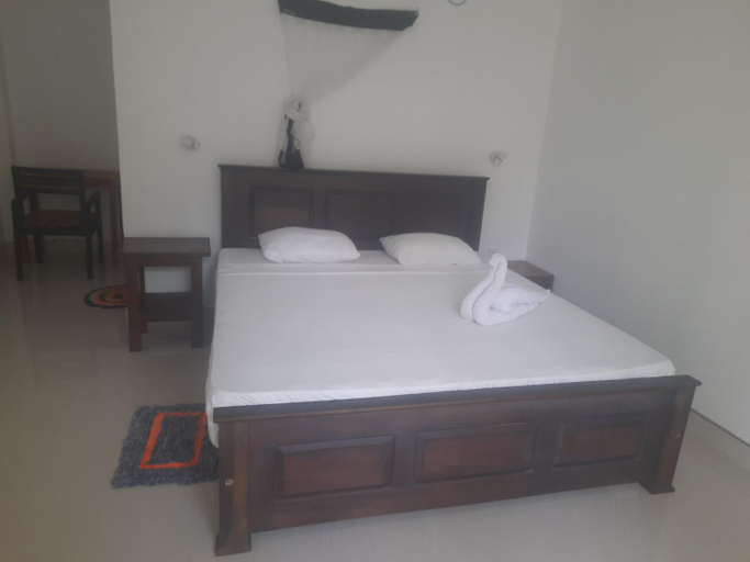 Bedroom 4, Rocky Point Beach Bungalows, Tangalle