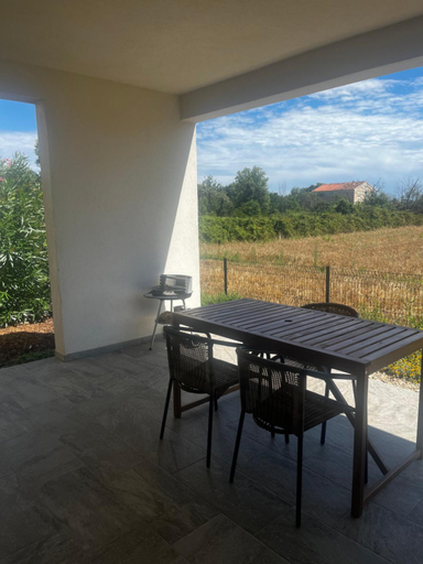 Others 5, Residence Petra Paolina, Haute-Corse
